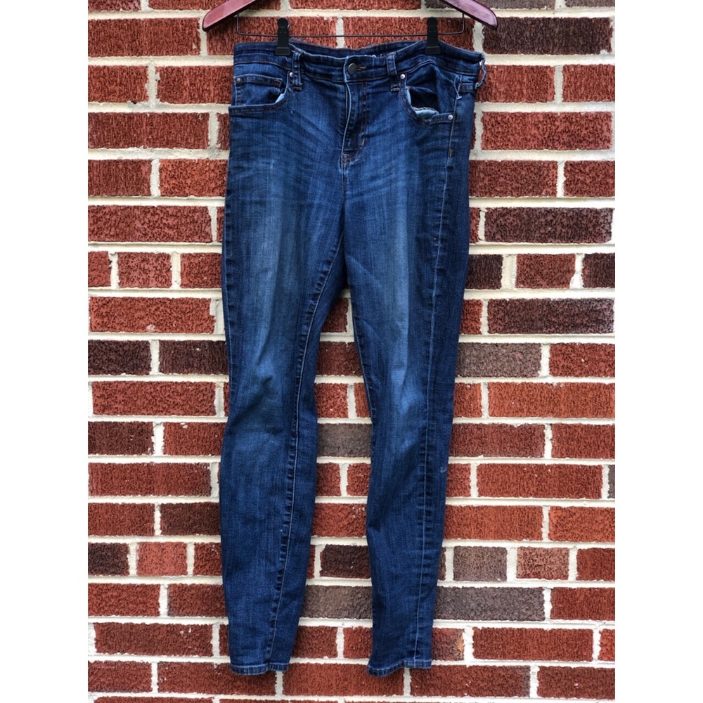 Buy 2 Get 1 Free: Gap Blue Jeans Regular Length